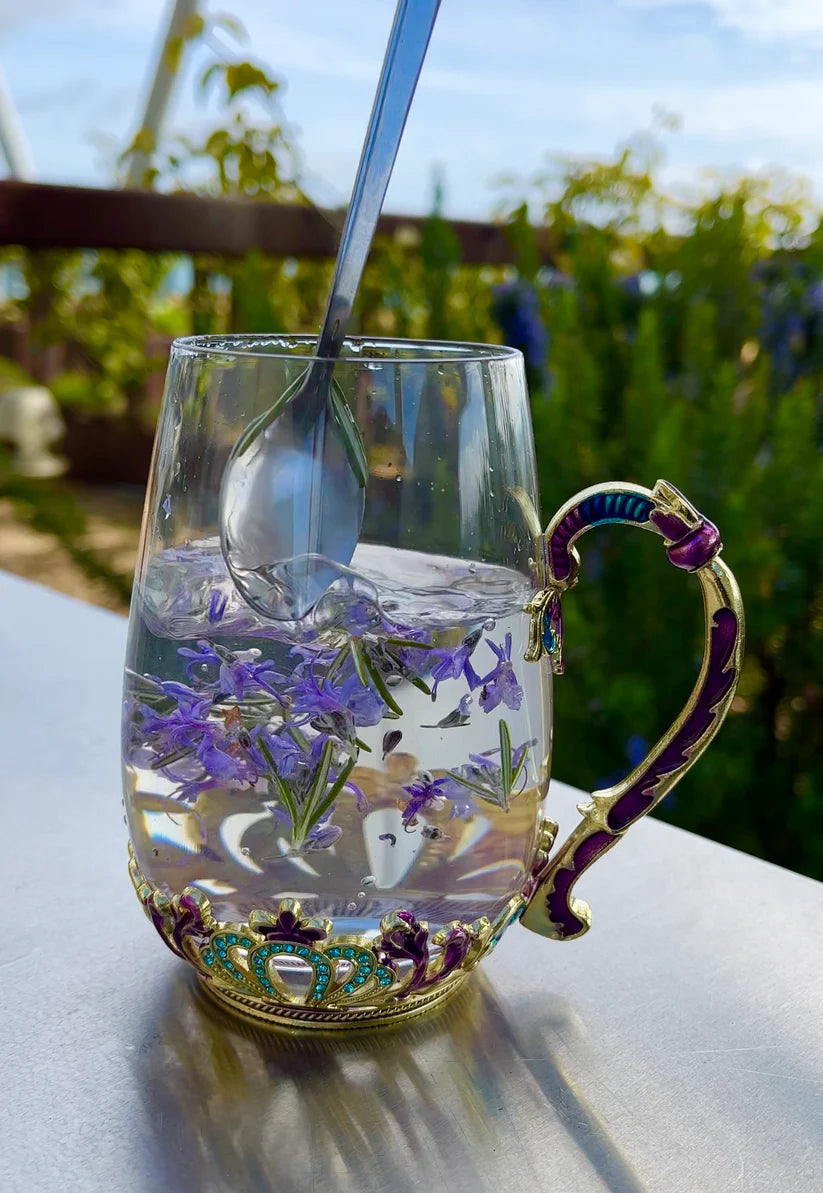 Księżniczkowa szklanka do herbaty z łyżeczką